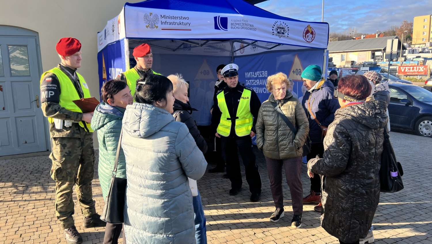 Eskadra - „Senior na drodze do… bezpieczeństwa!” - Krajowa Rada Bezpieczeństwa Ruchu Drogowego