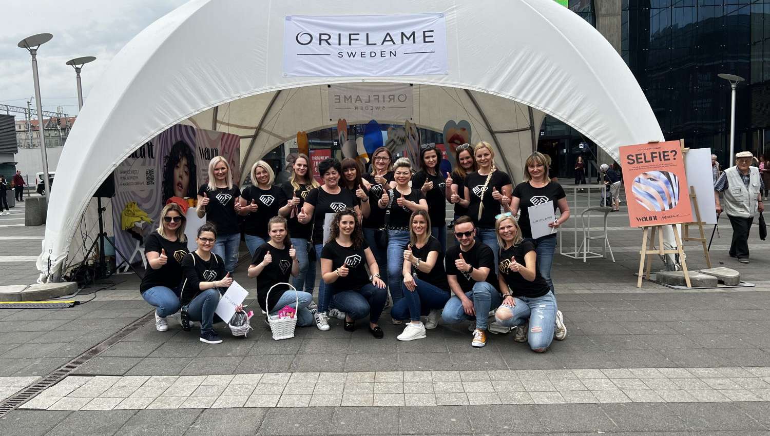 Eskadra - event promujący linię kosmetyków Waunt - Oriflame