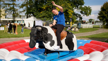 Eskadra - Event pod hasłem „Dobro w genach”